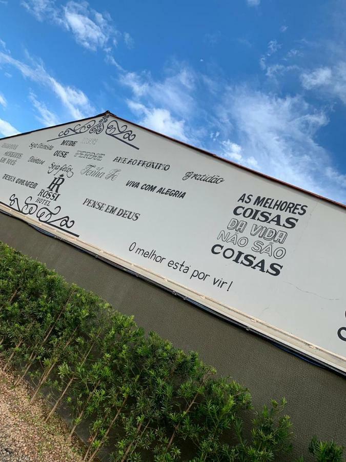 Rossi Hotel Comodoro 外观 照片