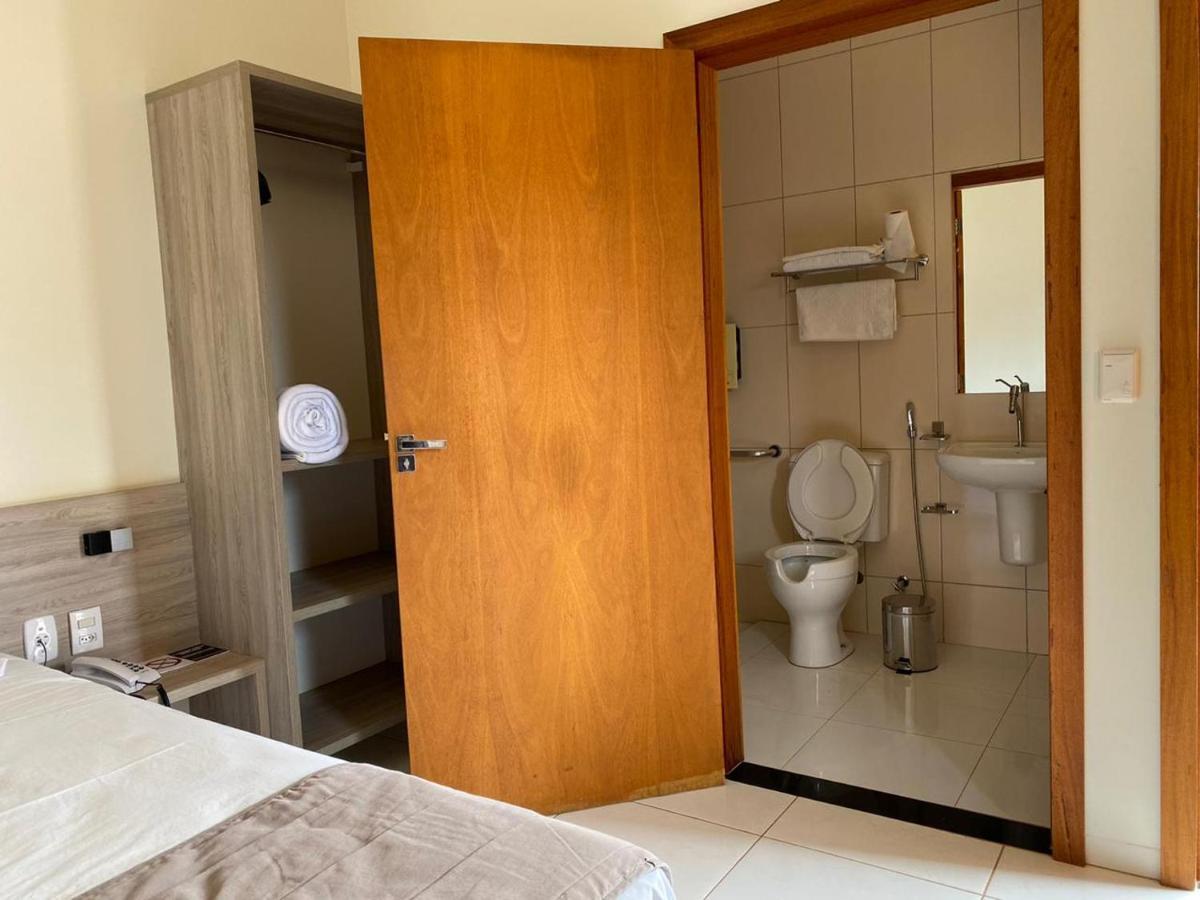 Rossi Hotel Comodoro 外观 照片